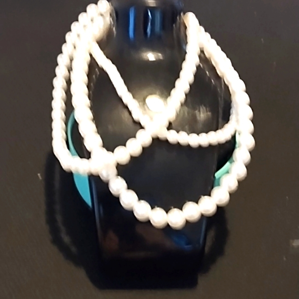 Pearl necklace
